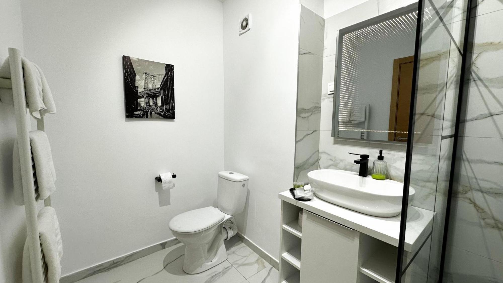Ad Apartments Cluj-Napoca Buitenkant foto